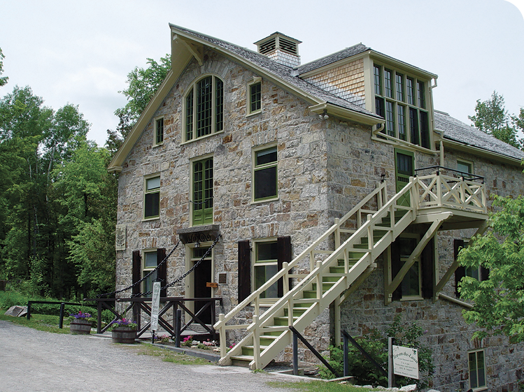 Paper flower-making workshops at the Mill of Kintail